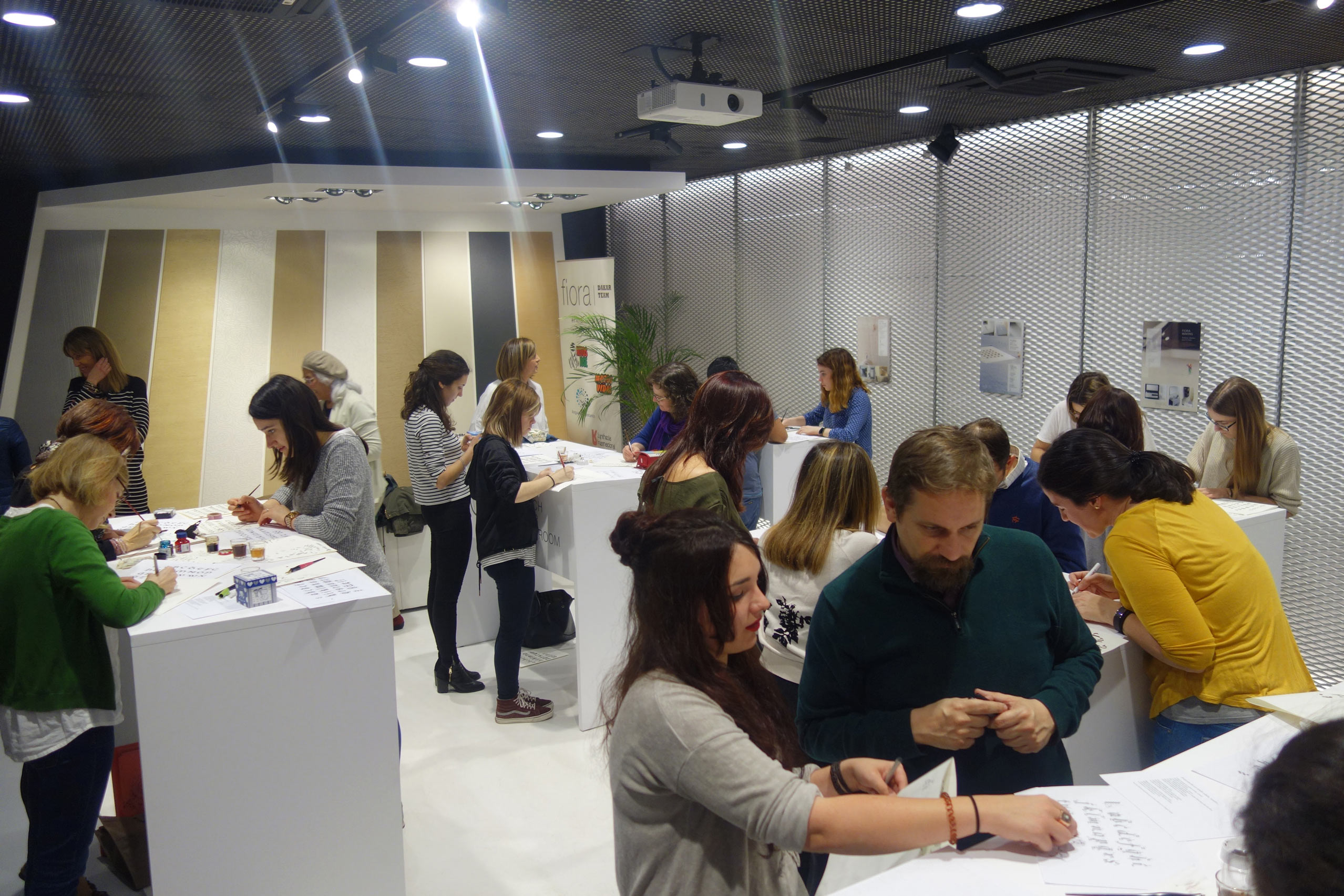 Tipografía II acude a CALIGRAFIORA, exposición en Experience Room Fiora.