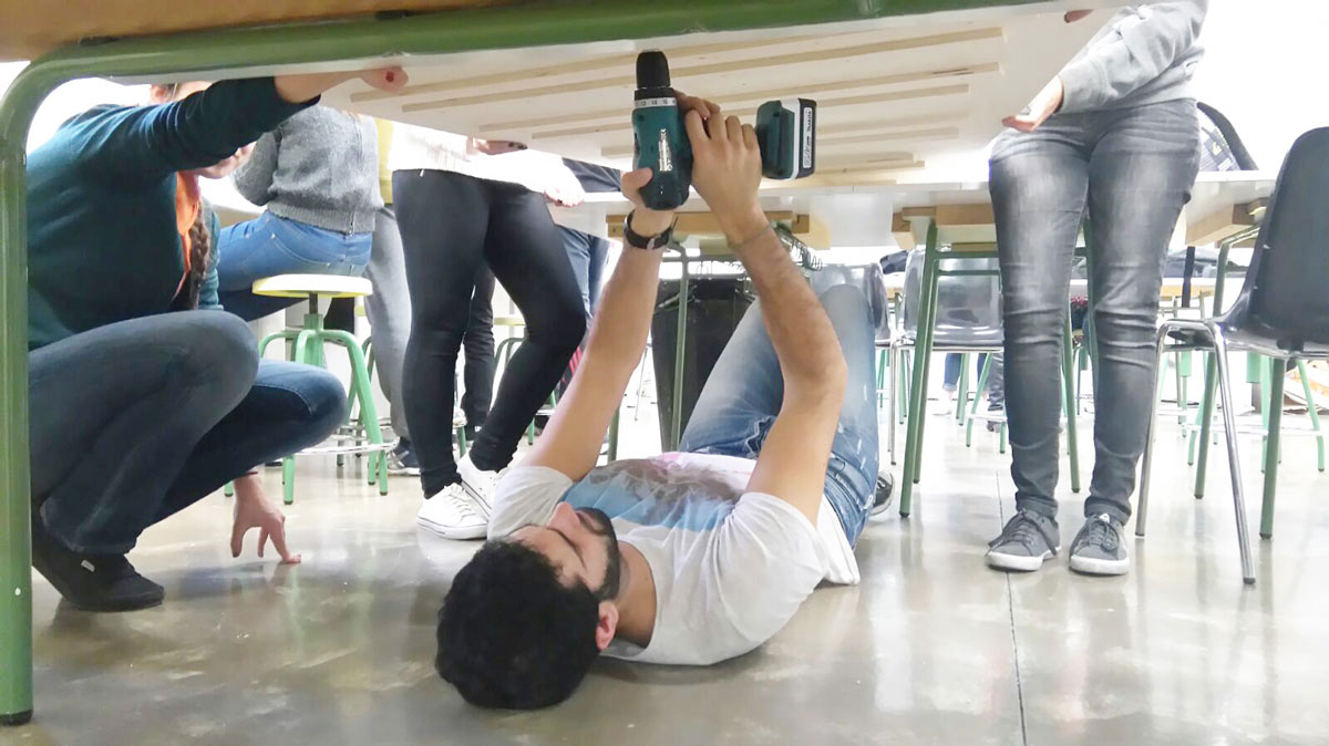 Árbol de botellas, colaboración navideña con Bodegas Vivanco