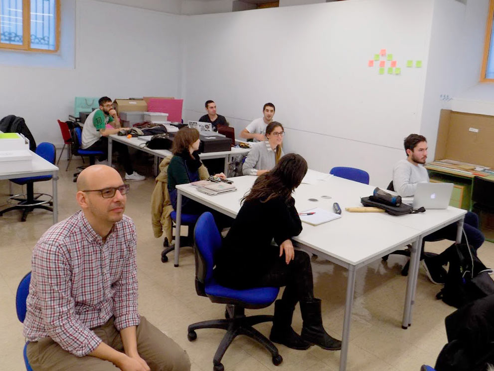 Taller de Diseño de Servicios y Design Thinking con Buenaidea