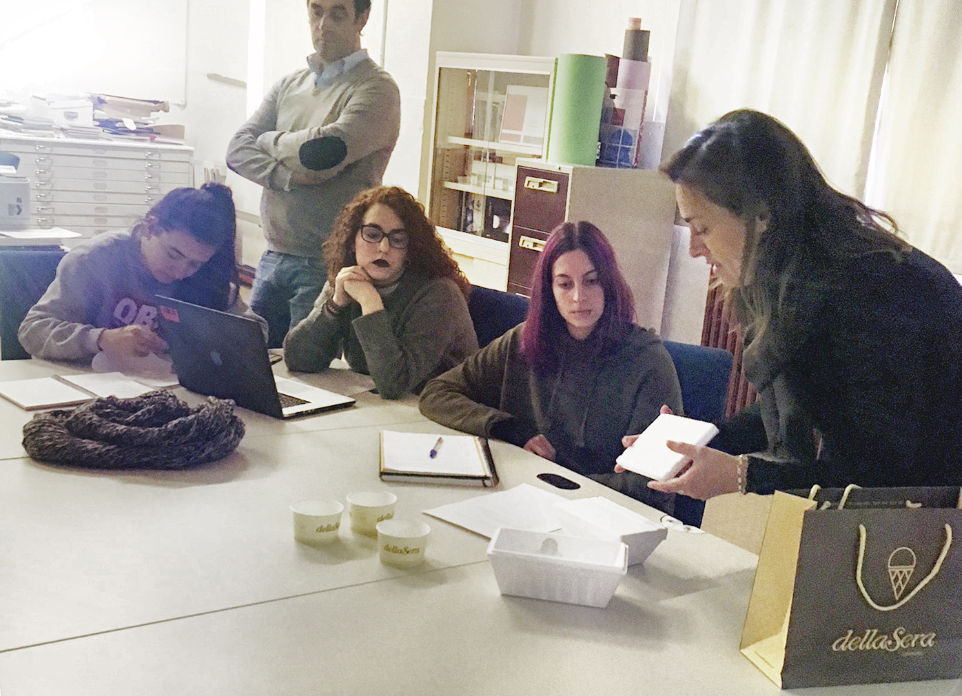 Fernando Sáenz, el chef del frío, visita el Máster de Packaging
