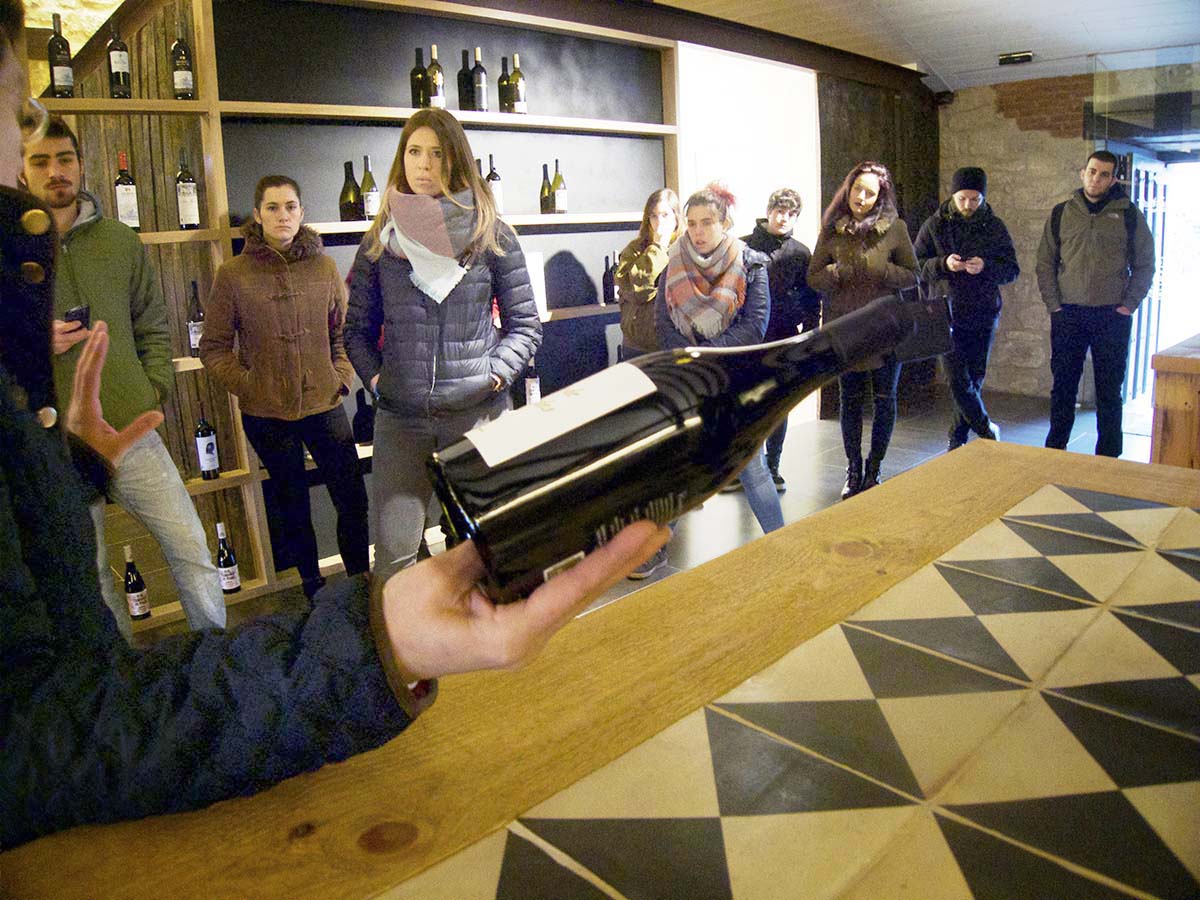 ENVASES Y EMBALAJES EN LOS CALADOS DE OLLAURI