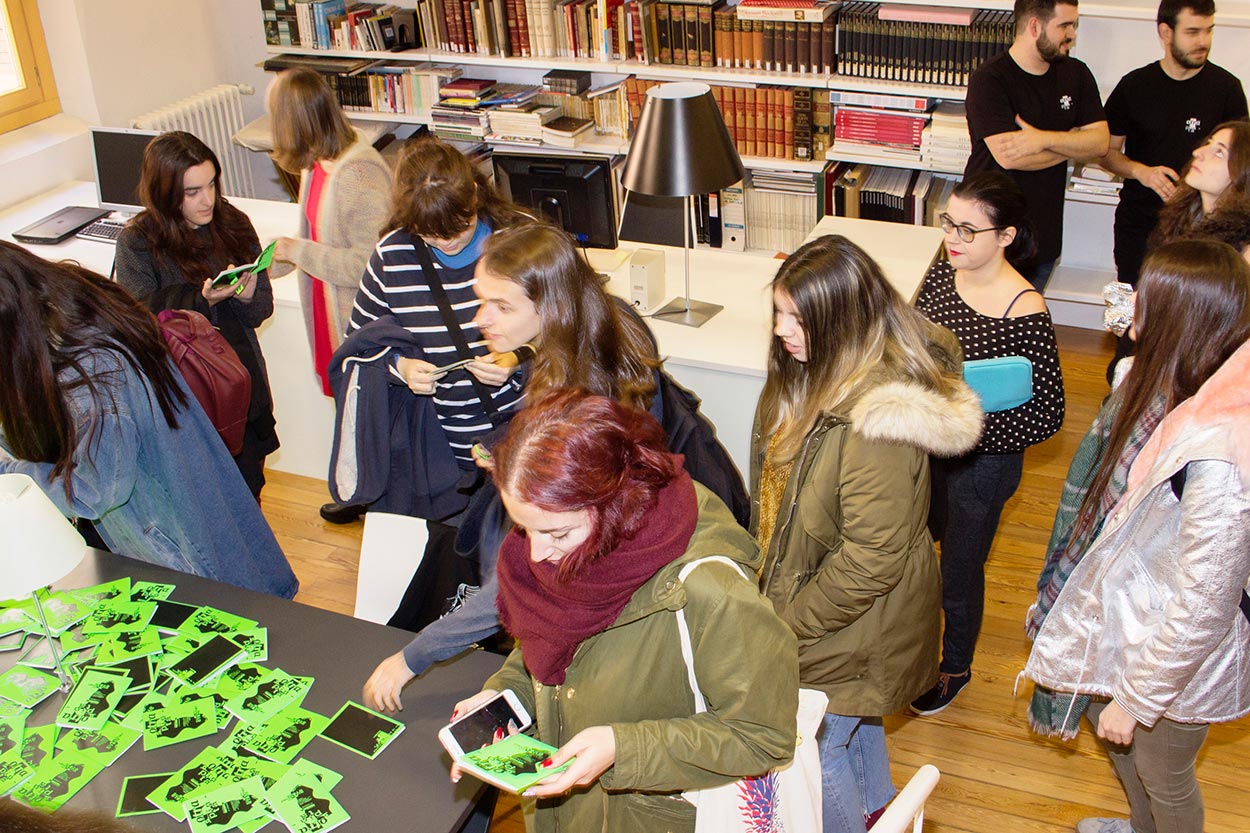 Presentación del fancine Otra pinta