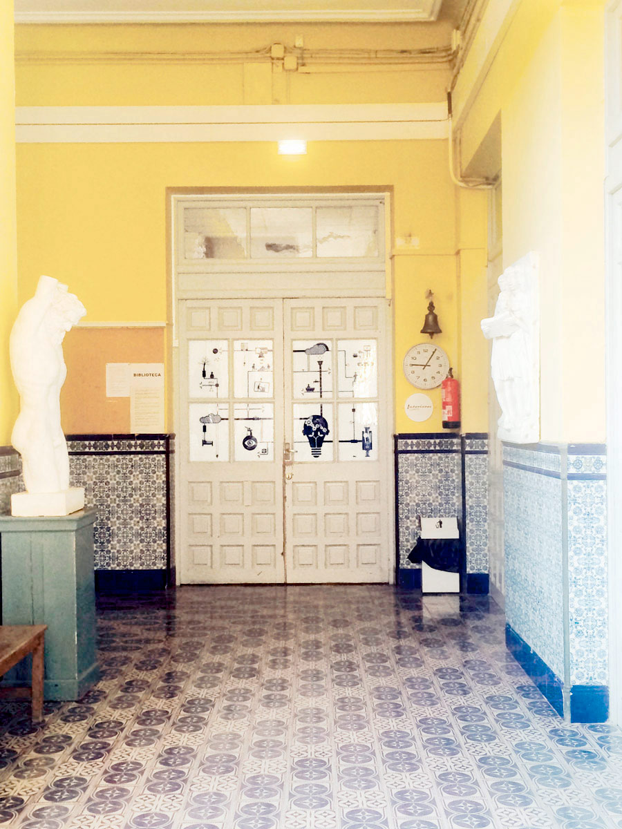 Nuevo vinilo decorativo en la Escuela