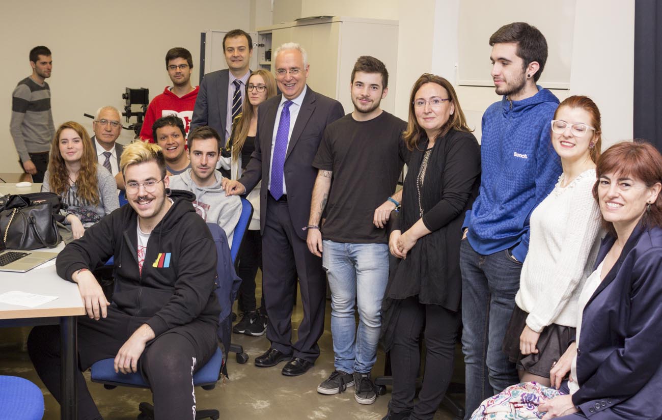 José Ignacio Ceniceros, presidente del Gobierno de La Rioja, visita la ESDIR