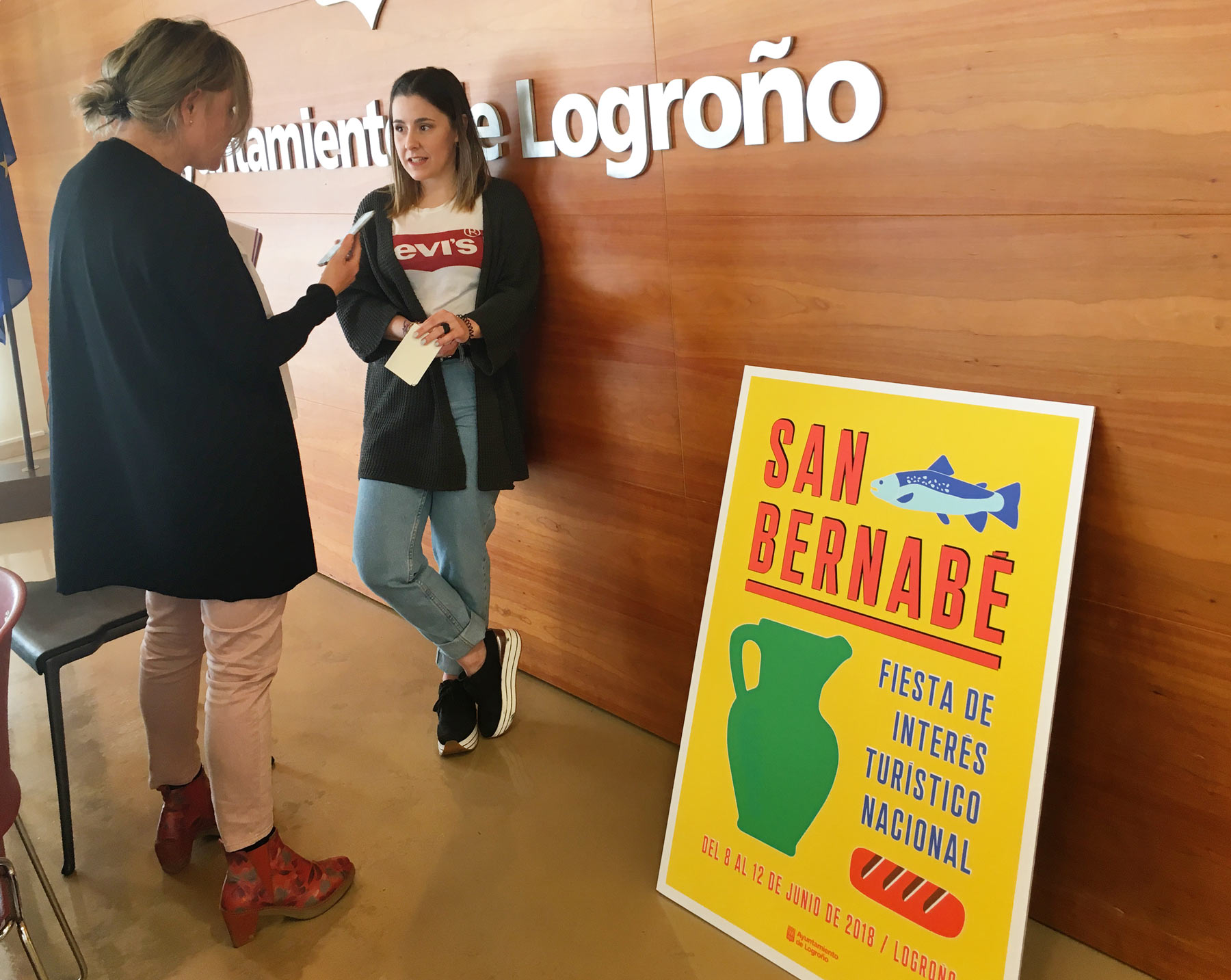 Elena Andráiz, alumna de 3º de Diseño Gráfico, autora del cartel de San Bernabé