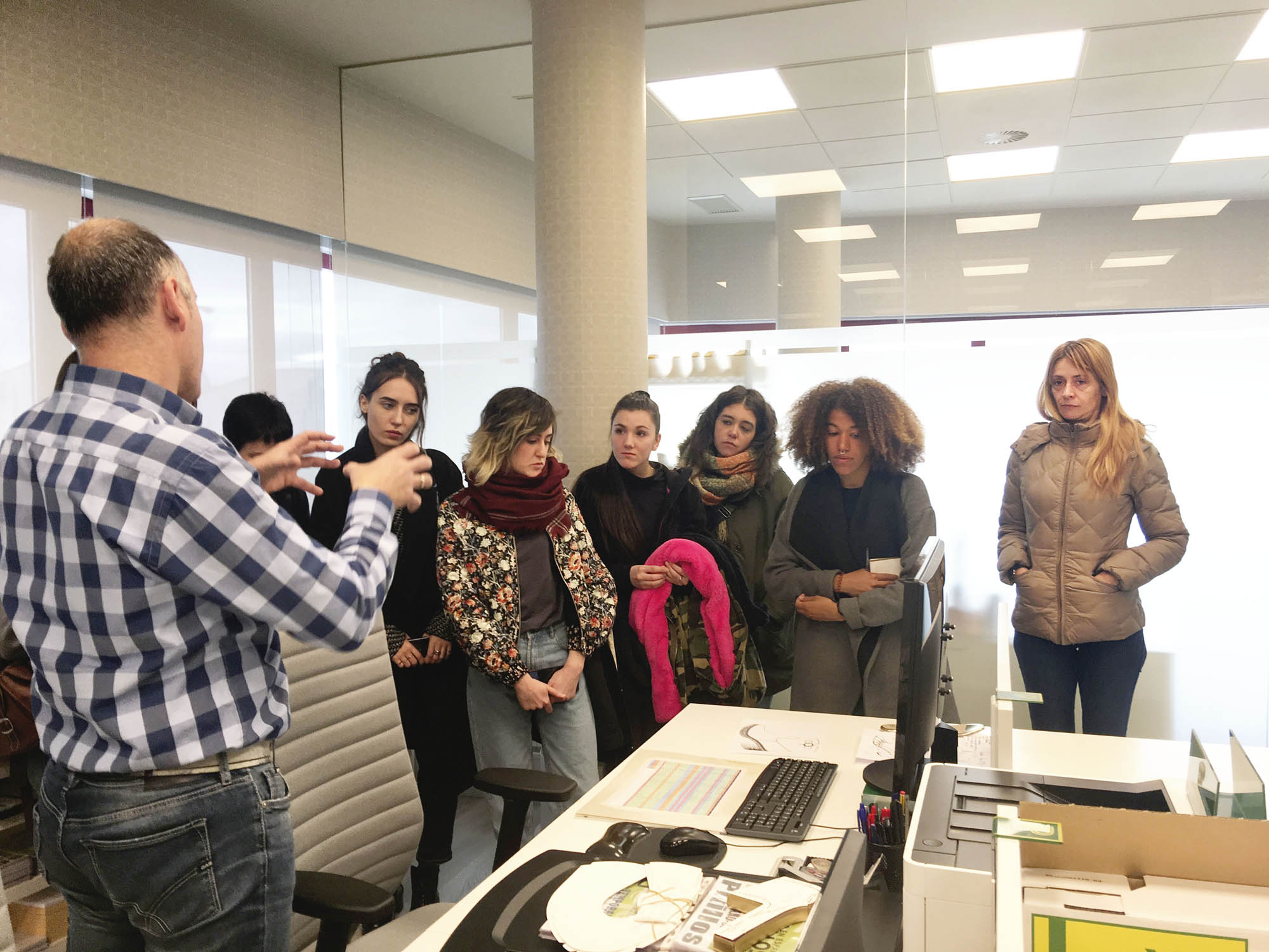 El Máster de Calzado visita la empresa Pitillos