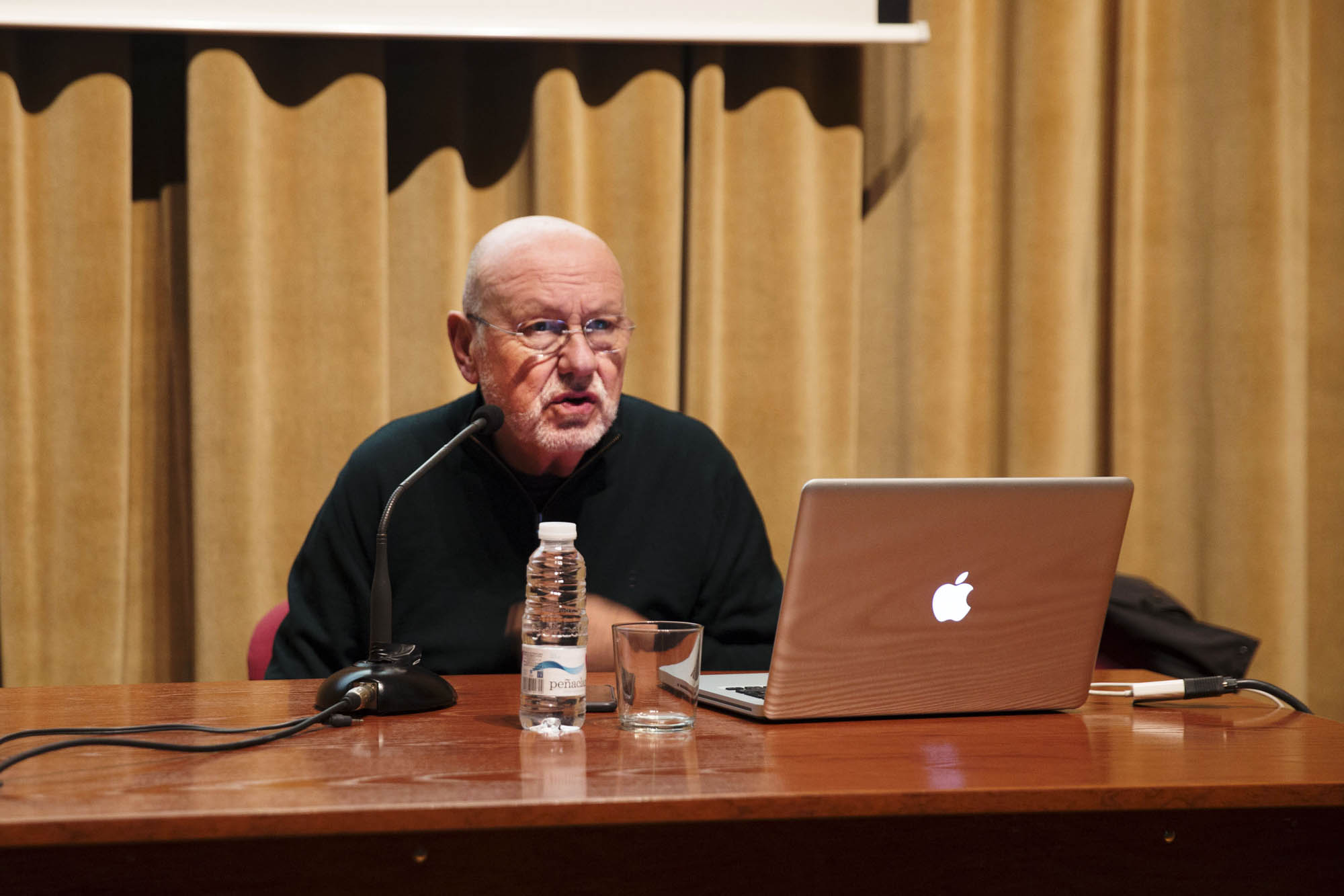 Nacho Lavernia en la Esdir