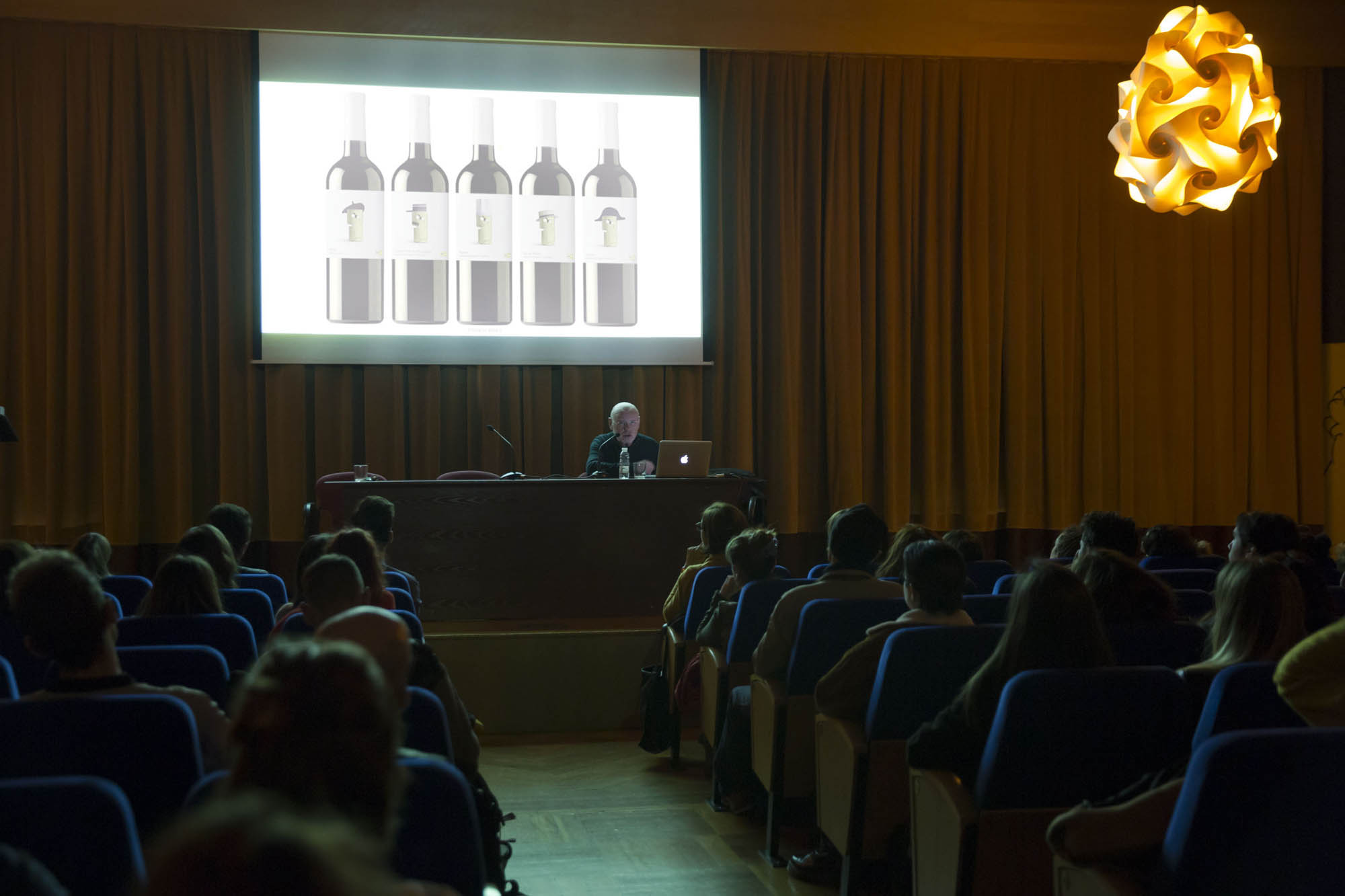 Nacho Lavernia en la Esdir