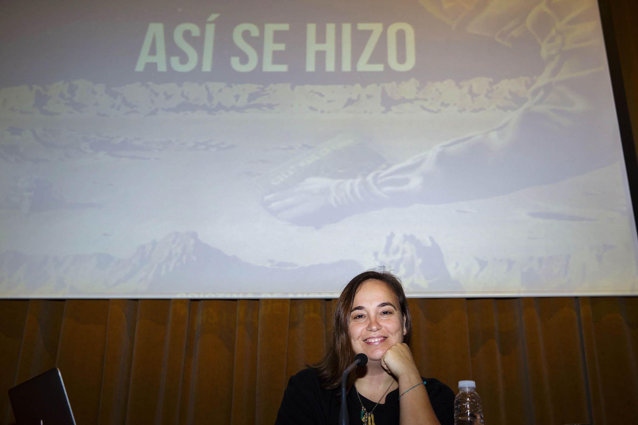 Conferencia de Cristina de Middel en la Esdir