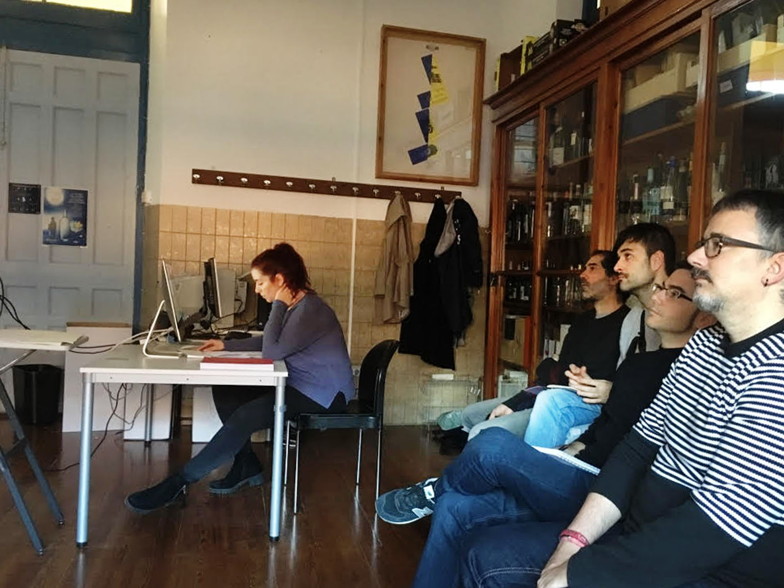 Presentación del primer proyecto de la asignatura de Diseño Integral de Packaging para la Industria Vitivinícola.