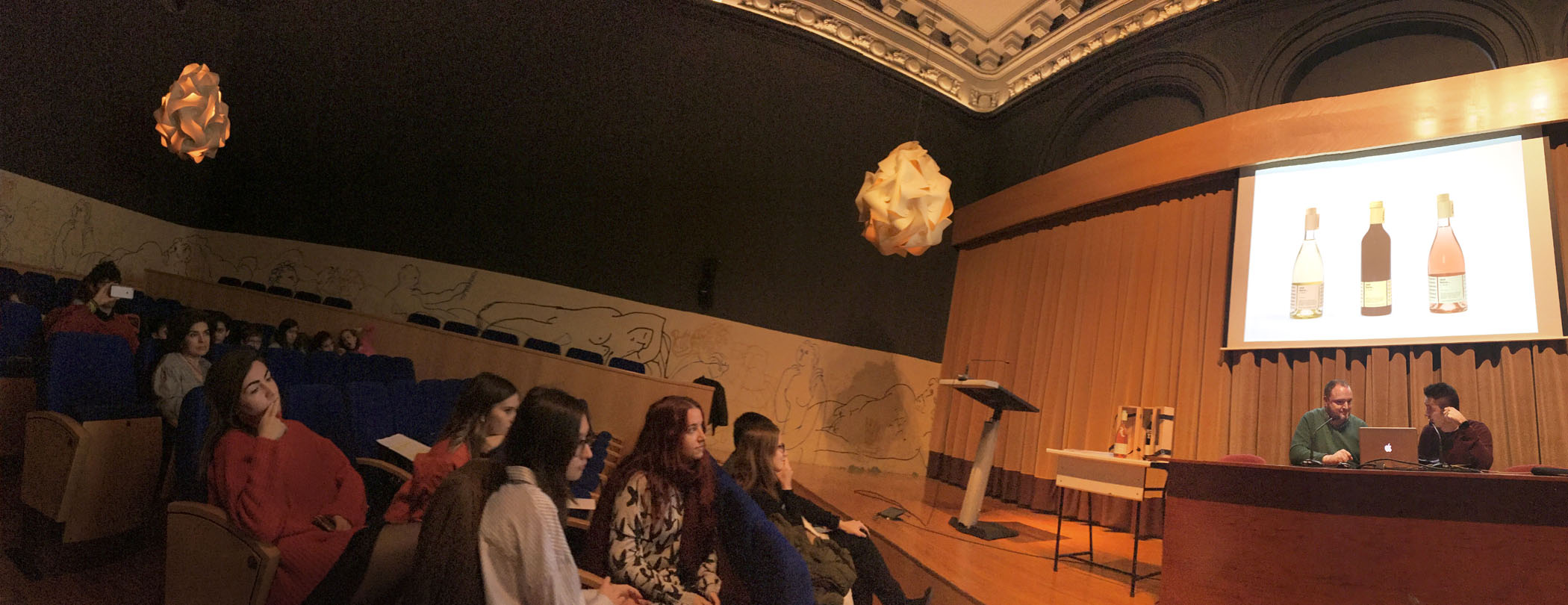 Presentación de los Trabajos de Vitivinícola para la UR