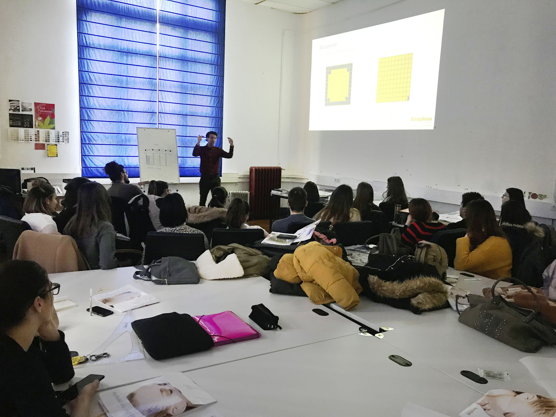 Conferencia sobre Acondicionamiento Acústico en Diseño de Interiores