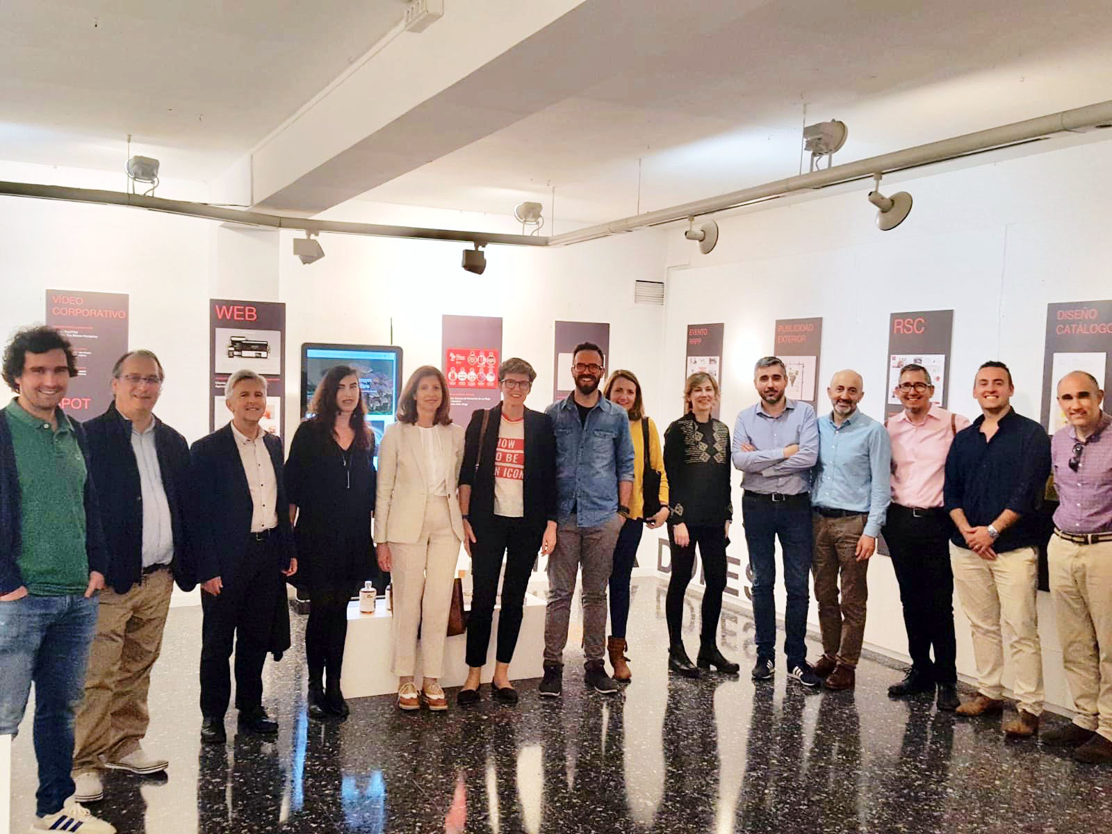 Exposición I Premios A crear