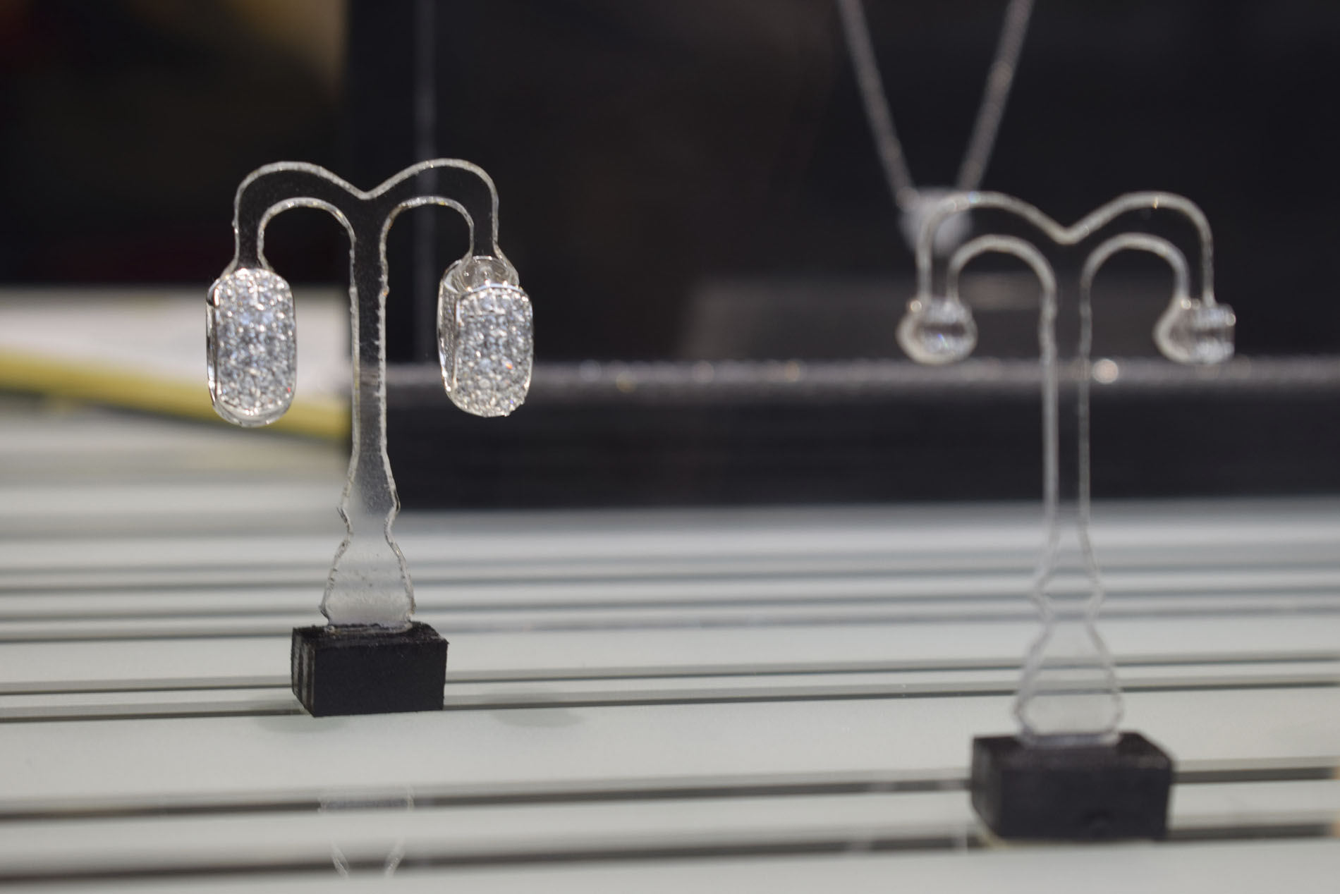 Displays de Joyería en Diseño de Producto