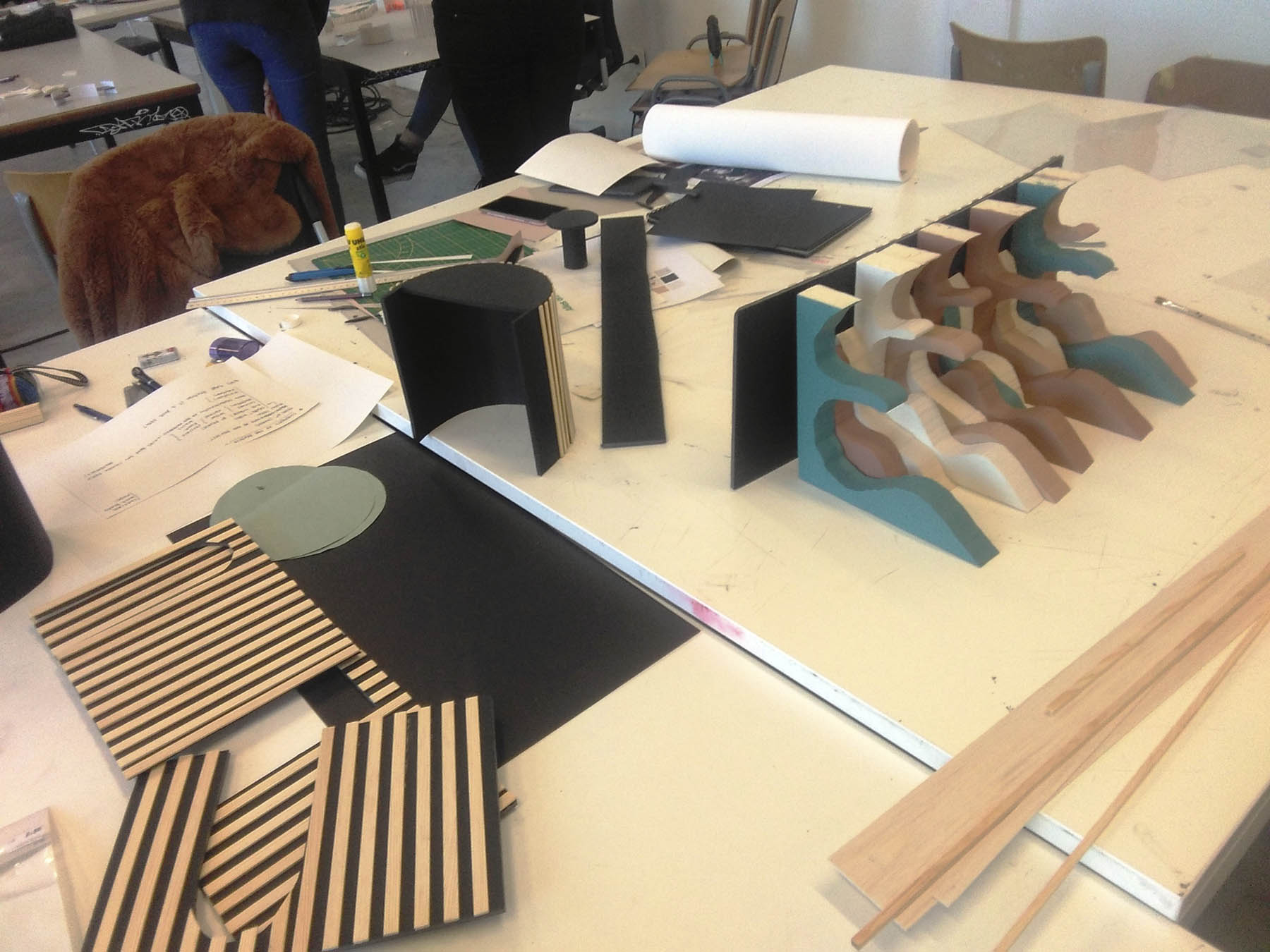 Taller “The skin I live in” en la LUCA School of Arts