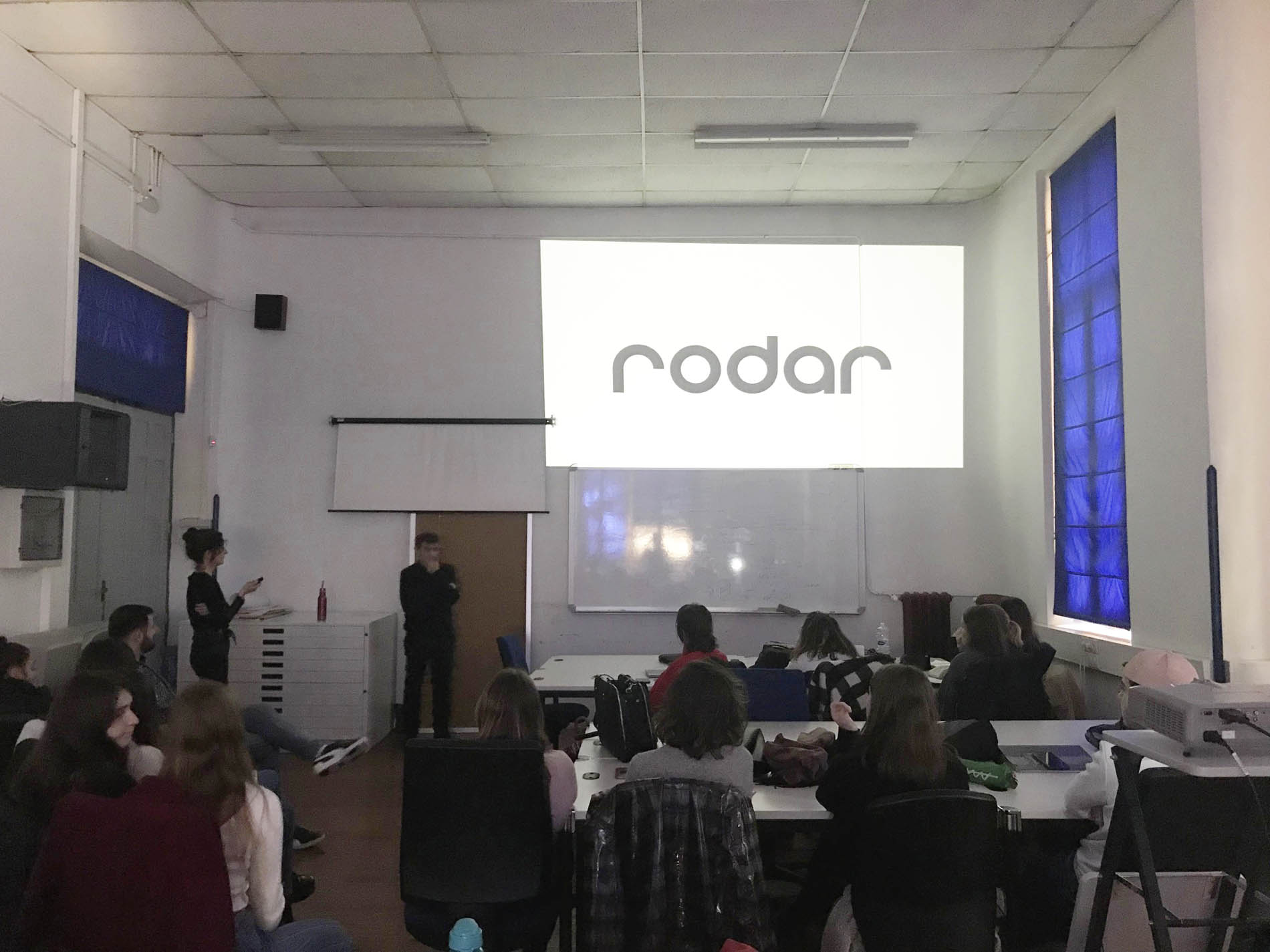 Sesión de Rodar, estudio de arquitectura y diseño, con 3º de Interiores