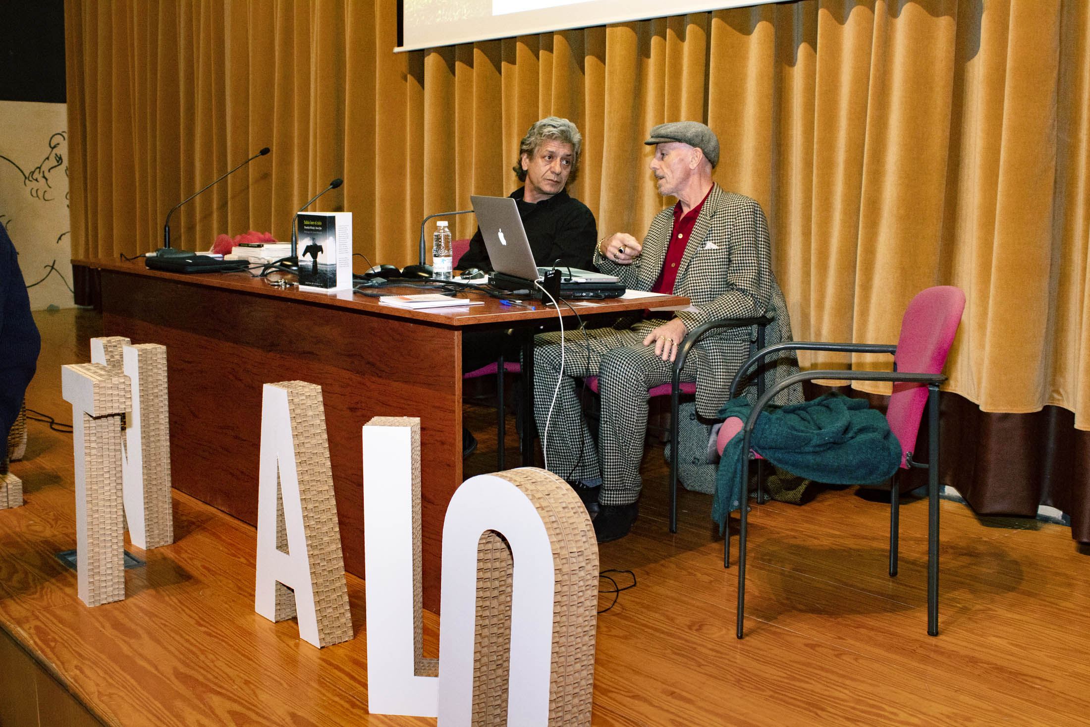 Steve Pike en la Esdir