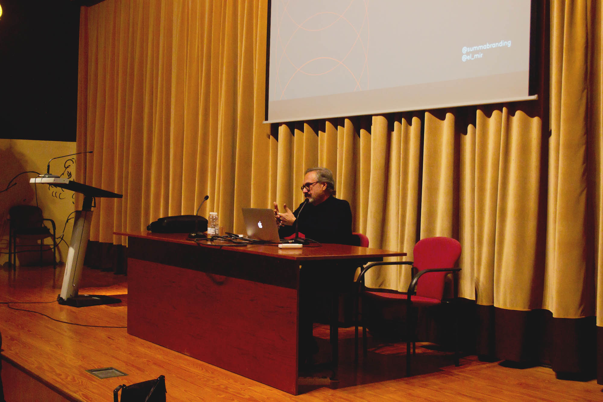 Conferencia de Josep Maria Mir en la Esdir