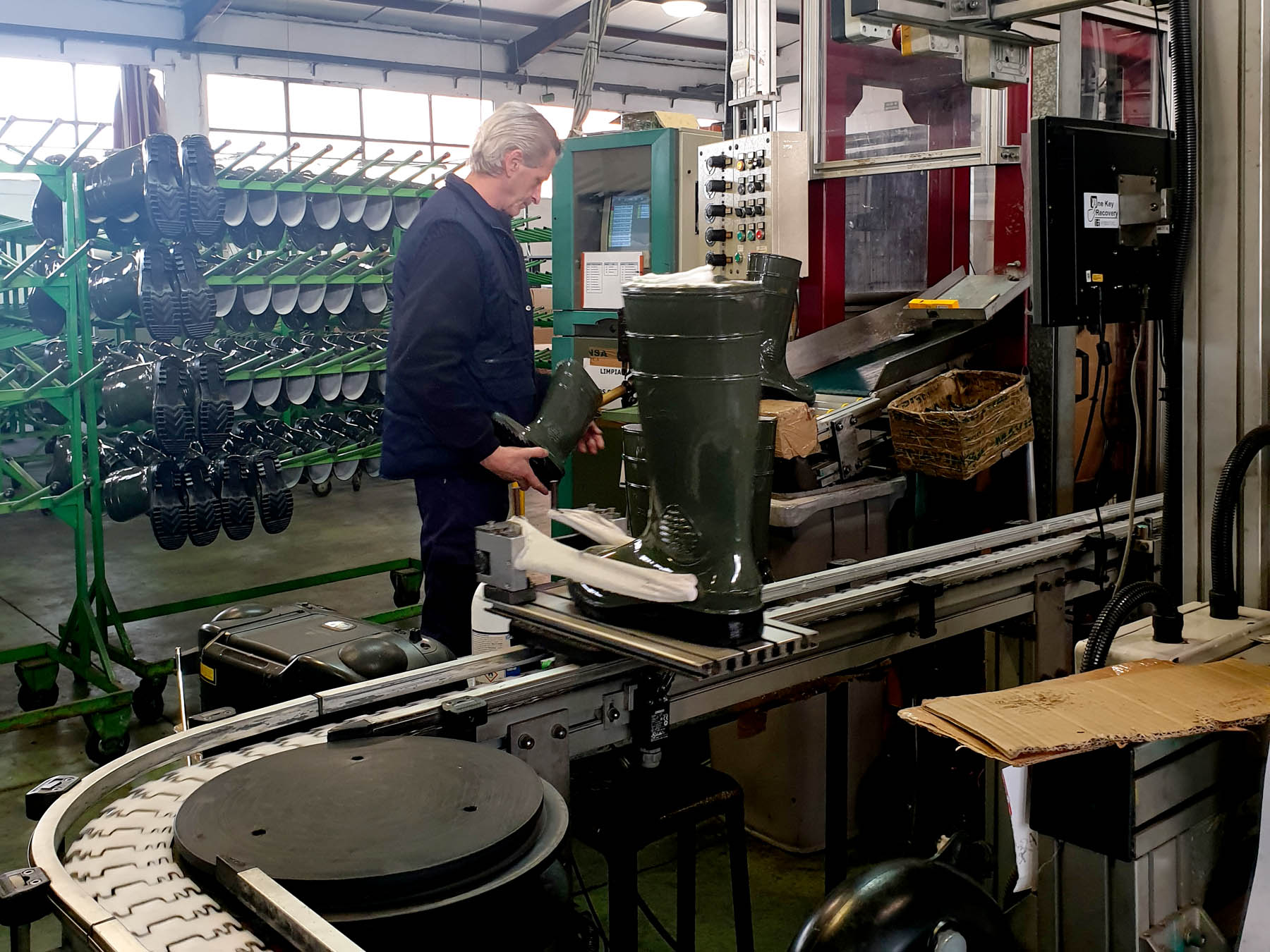 El Máster de Calzado visita las instalaciones de Mavinsa